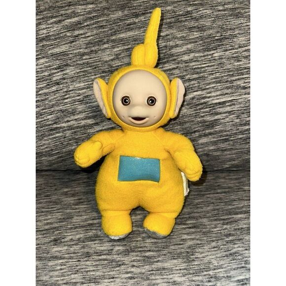 Playskool 1999 Teletubbies 12” Yellow Laa Laa Plush Stuffed Teletubby - Picture 1 of 4